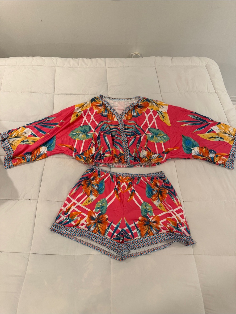 Womens sz M outfit